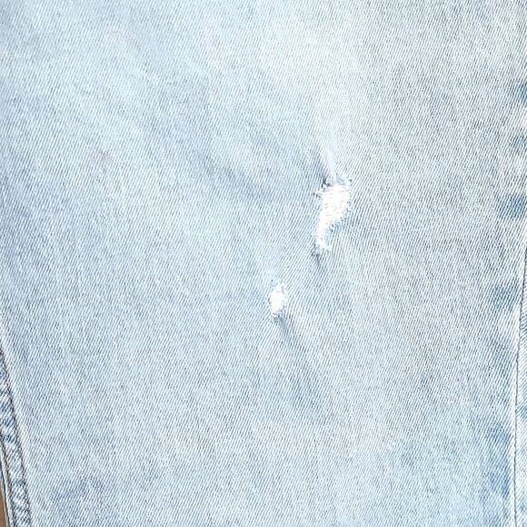 Abercrombie & Fitch Skinny High Rise Curve Love Distressed Raw Hem Jeans - Picture 5 of 7